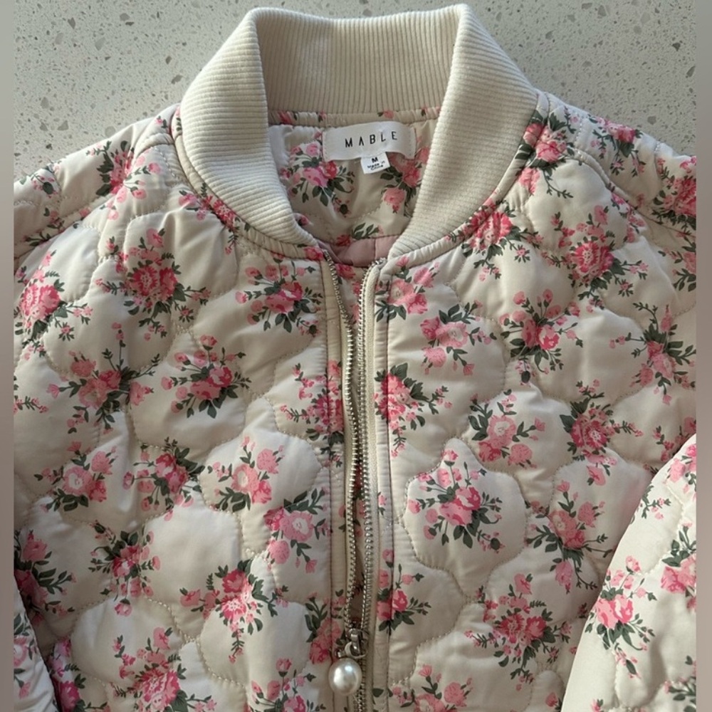 MABLE MALLORY OVERSIZED
BOMBER JACKET - Picture 11 of 16